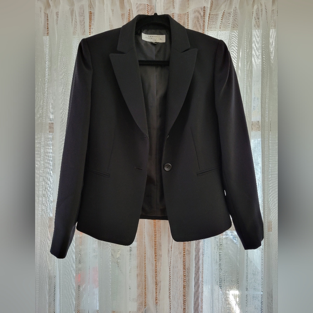 Tahari by Arthur S. Levine Women's Black Blazer - Picture 2 of 6